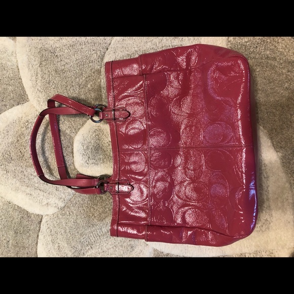 Coach purse - Picture 2 of 3